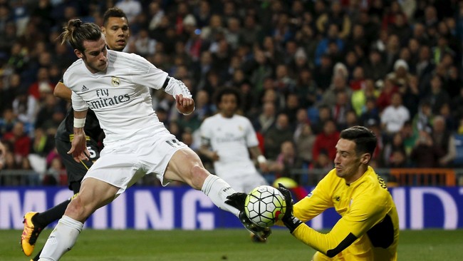Penyerang Real Madrid asal Wales itu mengalahkan mantan striker Barcelona, Gary Lineker.