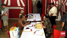 Kumpulkan 900 Ribu KTP, Ahok Yakin Maju Pilkada Jalur 'Indie'