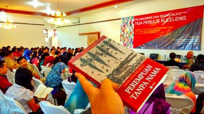 Sebuah buku sebagai karya dari sang penulis, selain dipublikasikan patut juga dibedah. Ini alasan-alasannya.