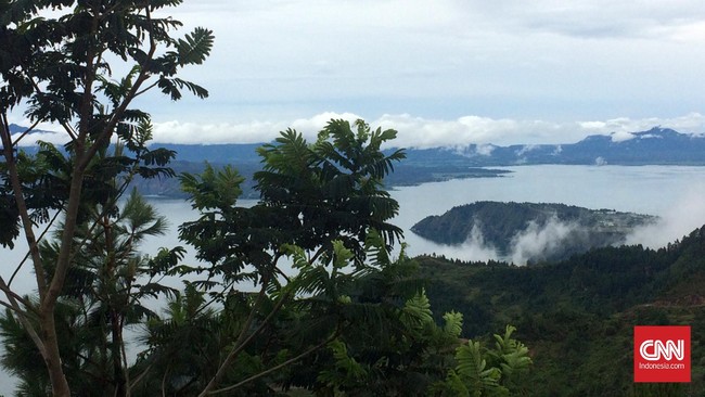 Pemerintah siap menyediakan lahan seluas 500 hektare bagi investor yang bersedia mengembangkan wisata Danau Toba.