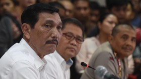 Luhut Tantang Pelanggaran HAM Berat Dibuktikan