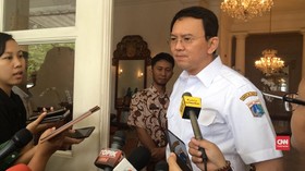 Ahok: Tidak Perlu Atur Tarif Taksi Berbasis Daring