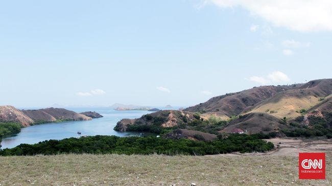Ekowisata adalah salah satu kegiatan pariwisata yang berwawasan lingkungan, masyarakat, dan pengetahuan.