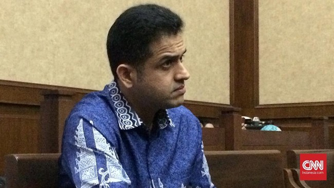 Bekas kader Partai Demokrat itu diperiksa atas korupsi pengadaan alkes RS Universitas Udayana di 2009 dan dugaan korupsi pengadaan alkes di UnAir di 2010.