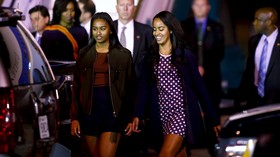 Anak Obama 'Pesta Pizza' Sebelum Tinggalkan Gedung Putih