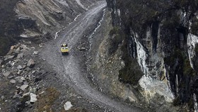 26 Karyawan Proyek Jalan Trans Papua Barat Positif Covid