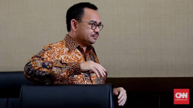 Berapa pun dana yang diberikan Kementerian Keuangan untuk DKE, Menteri ESDM Sudirman Said mengaku siap mengelolanya untuk pengembangan energi terbarukan.