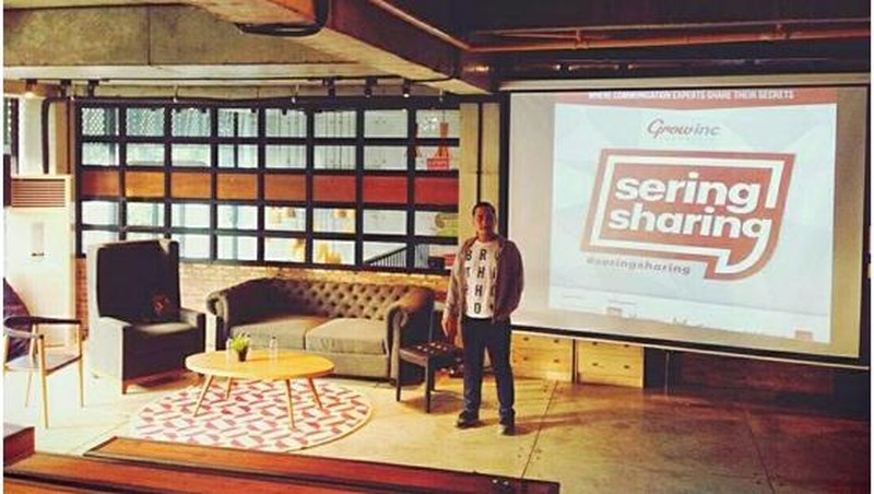 Komunikasi memiliki peran penting dalam strategi perusahaan.
