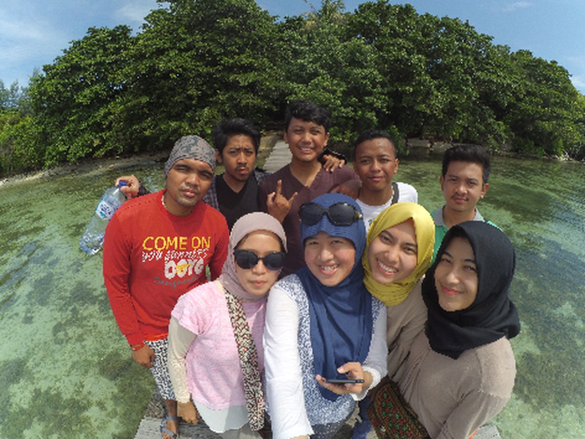 Serunya Menjelajahi Pulau Harapan