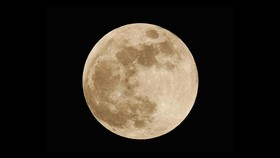 Misteri Kandungan Air di Bulan Terungkap