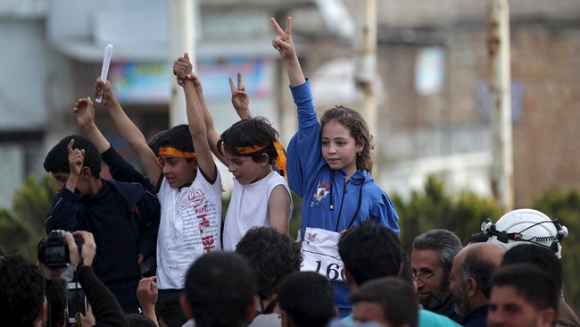 Anak-anak Suriah 'Berlari Maraton Demi Kemerdekaan'