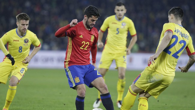 Pelatih timnas Spanyol, Vicente del Bosque, harus mengambil keputusan sulit memilih 23 nama di antara pemain-pemain bagus lainnya di Spanyol.