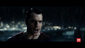 Film Batman v Superman Untung Besar