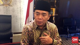 Ade Berani Pertaruhkan Citra Soal Perpustakaan DPR