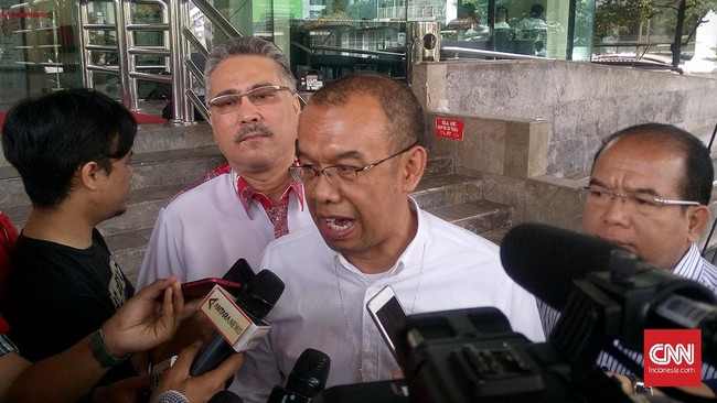 Deputi V Bagian Keharmonisan dan Kemitraan Kemenpora, Gatot Dewa Broto, mengatakan akan melibatkan tiga universitas ternama untuk melakukan kajian lengkap.