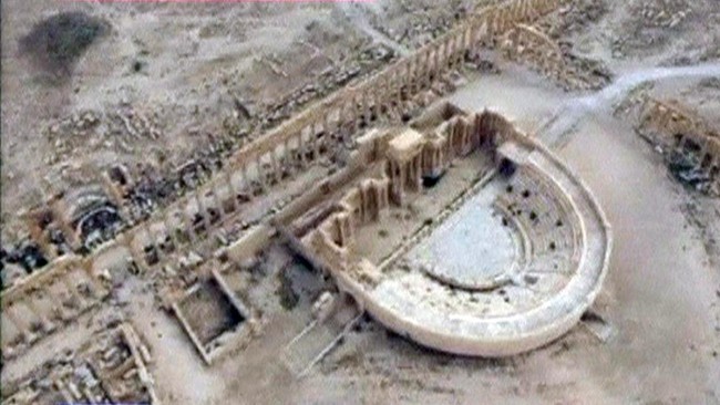 Pasukan Suriah yang dibantu militer Rusia menemukan ribuan ranjau yang ditinggalkan oleh ISIS di Palmyra.
