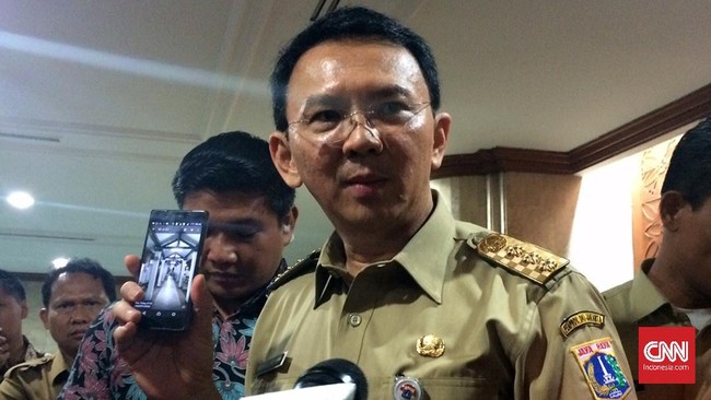 Pernyataan Ahok yang tak akan mencabut izin APLN meski terjadi suap yang dilakukan Presdir APLN dinilai merupakan bentuk pemerintah tidak responsif.