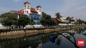 Situs Warisan Dunia dan Antrean yang Panjang