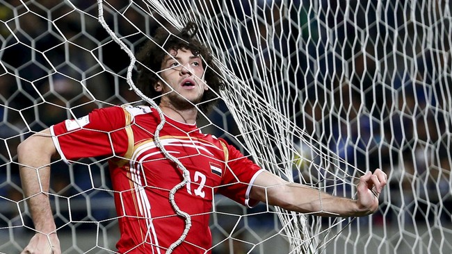 Negeri yang masih dirundung konflik bersenjata  itu lolos meski kalah dari 0-5 Jepang dan berada di posisi kedua klasemen Grup E.