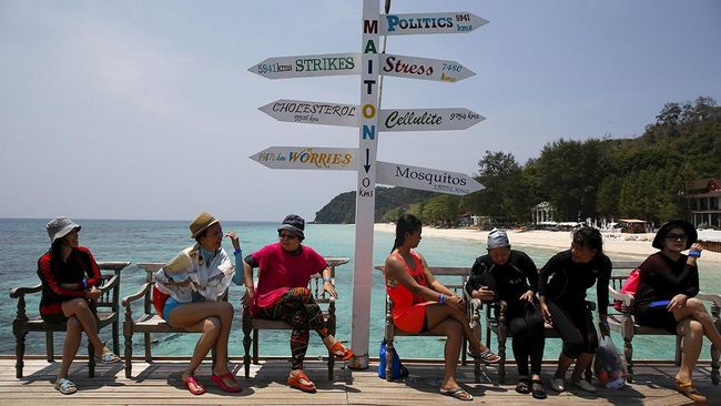 Kementerian Pariwisata Thailand menetapkan standar 4Q bagi para operator wisata agar meningkatkan pelayanan dan lain-lain.