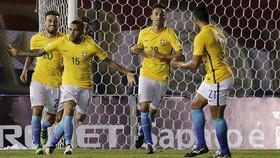 Dani Alves Diragukan Tampil di Copa Amerika