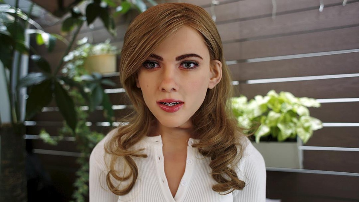 Lebih Dekat dengan Robot 'Scarlett Johansson'