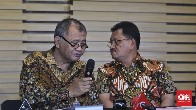 Ketika ditanya apakah masih ada jenderal aktif yang belum lapor harta kekayaan, Ketua KPK Agus Rahardjo tak bisa menjawab. 