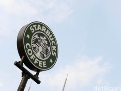 Pegawai Starbucks yang Intip Payudara Pelanggan Lewat CCTV Dipecat!