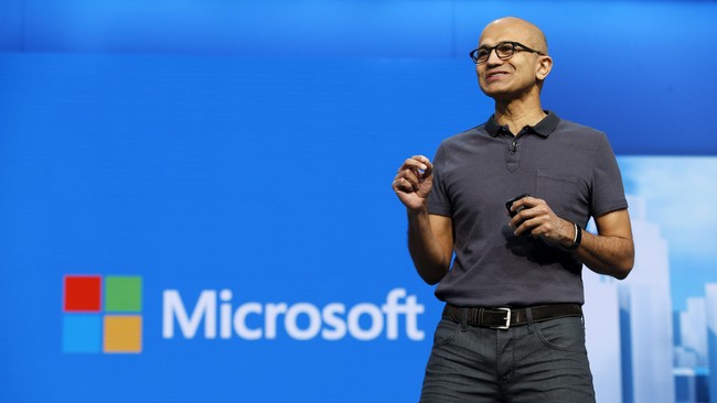 CEO Microsoft menjelaskan komputasi masa depan akan melibatkan tiga pelaku utama, akni manusia sebagai pengguna, asisten digital, dan bot atau chatbot.