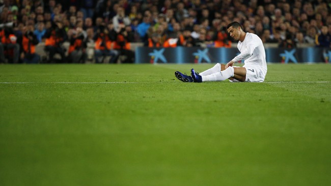 Cedera yang dialami Cristiano Ronaldo ketika Real Madrid mengalahkan Villarreal di Santiago Bernabeu menodai rekor penampilan CR7 di La Liga musim ini.