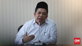 Dua Kali Dicoret UGM, Fahri Hamzah Sebut Ada Tekanan Politik