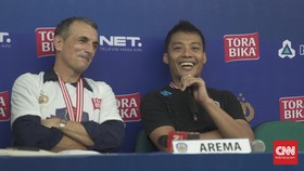 Keputusan Tepat Pelatih Arema Mempertahankan Hamka