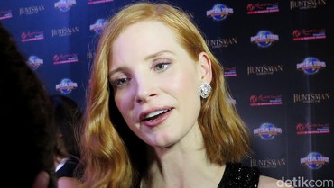 img-title Isolasi Diri Cegah Corona, Jessica Chastain Jadi Erotis dan Liar