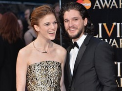 Kit Harrington dan Rose Leslie Sambut Kelahiran Anak Pertama