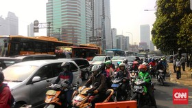 Ahok Kembali Berlakukan 3 In 1 di Jalanan Jakarta