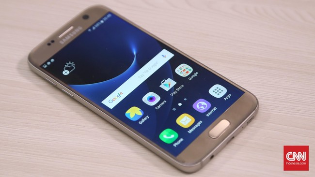 Penjualan Galaxy S7 dan ponsel yang ditargetkan untuk kelas menengah telah memberi kontribusi lumayan besar terhadap pendapatan Samsung di kuartal pertama 2016.