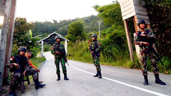 Semua personel Operasi Tinombala tetap bertugas di posnya masing-masing karena tak diizinkan mengambil cuti musim liburan Idul Fitri.