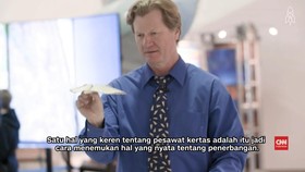 Belajar Membuat Pesawat Kertas dengan Pemegang Rekor Dunia