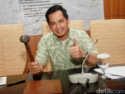Tommy Kurniawan Terjun Ambil Hati Milenial