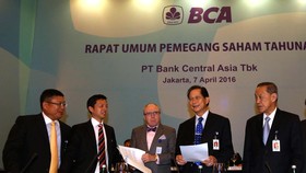 BCA dan CIMB Niaga Pakai Strategi Berbeda Garap Fintech