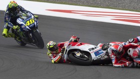 Iannone Tanggapi Rumor Lorenzo ke Ducati
