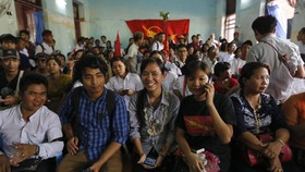 Suu Kyi Bebaskan 113 Tapol, Namun Penjarakan Dua Muslim