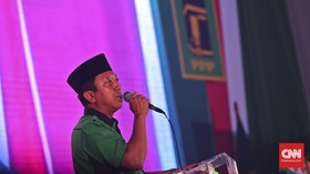 Terpilih Jadi Ketua Umum PPP, Romy Akui Masih Terlalu Muda