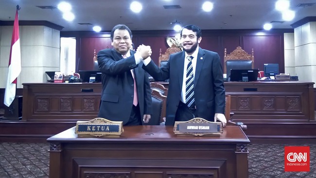 Anwar Usman akan kembali menjadi Wakil Ketua MK periode 2016-2018 setelah kemarin menuntaskan masa jabatannya pada 6 April 2016.
