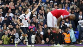 Bungkam ManUtd, Spurs Jaga Asa Juara Liga Inggris