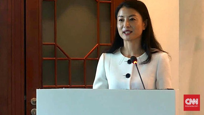 Pelan-pelan Huawei ingin mengubah persepsi mereka di pasar, yang sebelumnya dikenal sebagai produsen ponsel murah kini sudah membidik pasar premium.