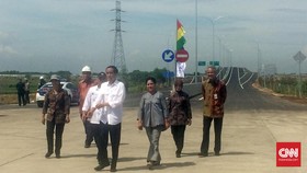 Jokowi Resmikan Tol Solo-Ngawi Ruas Kartasura-Sragen