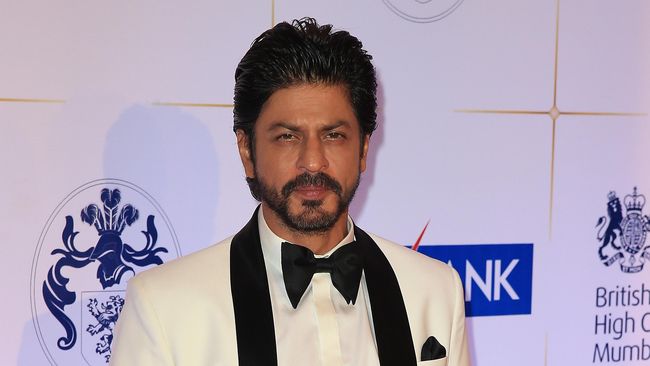 Cerita Shah Rukh Khan tentang Posting Foto Berdua sang Istri