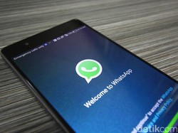 Cara Login dan Logout WhatsApp di Komputer & Ponsel