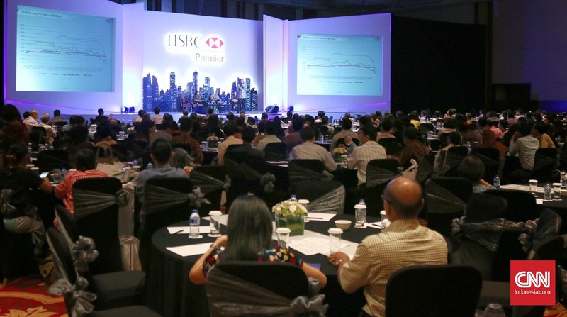 Mengelola kekayaan itu bukan cuma untuk orang kaya. Siapa pun bisa. Belajar di Wealth and Beyond Personal Economy Forum 2016 yang digelar HSBC, hari ini.